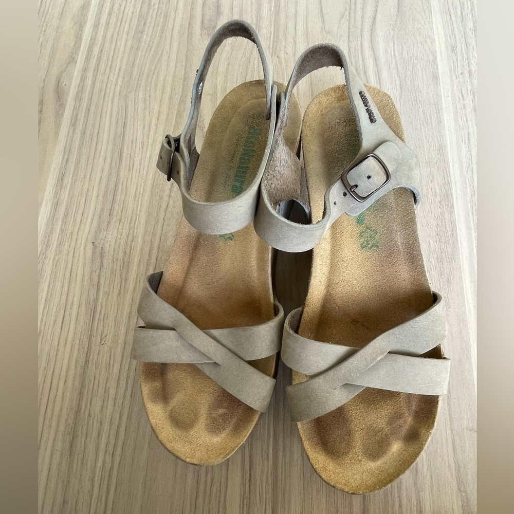Bionatura Stylish Beige Sandals with Buckle Strap